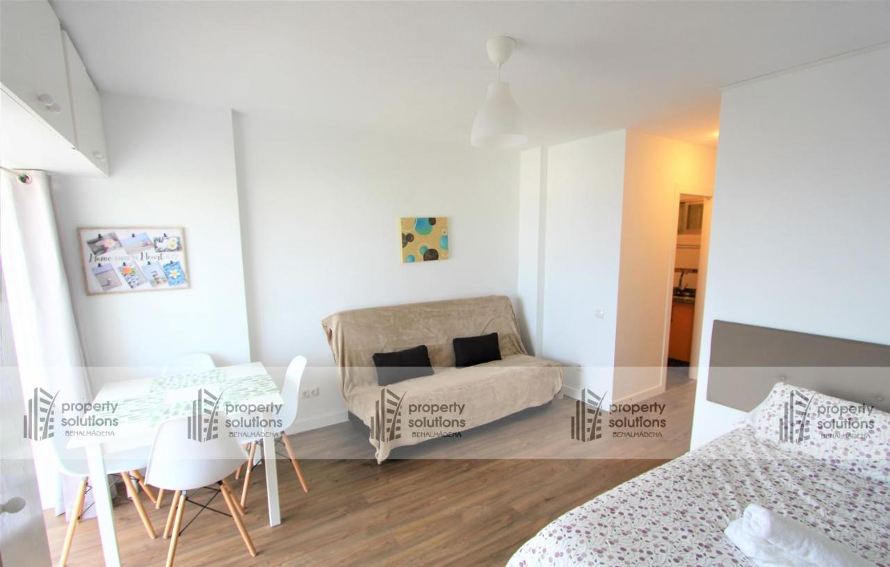 712 Iris Apartamentos - Vista Al Mar - A 10 Min De La Playa Caminando Y 5 Min Del Centro Бенальмадена Экстерьер фото