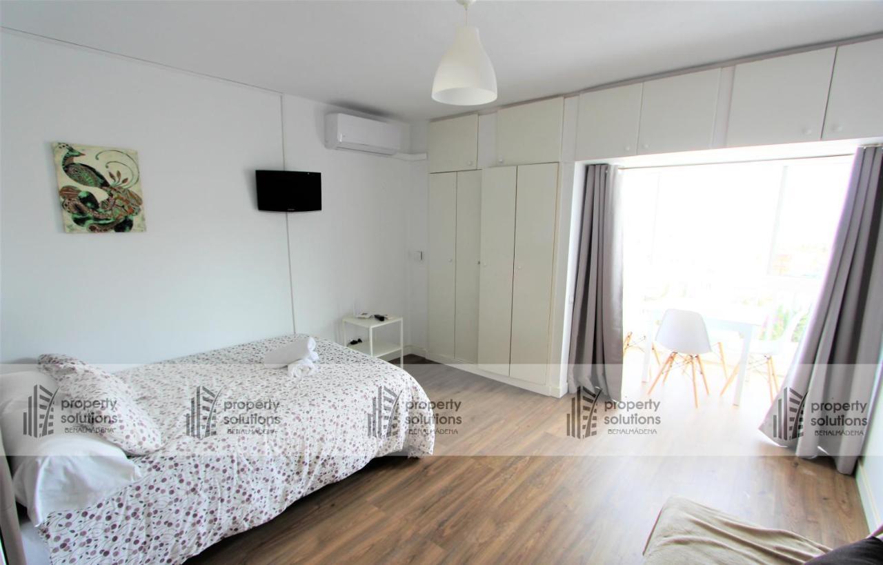 712 Iris Apartamentos - Vista Al Mar - A 10 Min De La Playa Caminando Y 5 Min Del Centro Бенальмадена Экстерьер фото